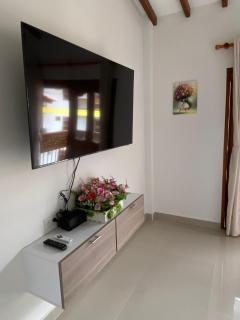 Las Flores de María 302 - 5