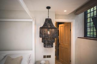 6 STAR, Brand New, Stunning Luxury Suites in a Characterful Historic Manor, Blending Timeless Charm with Modern Style! Welcome to the Old School Manor, Halkyn!! - 5