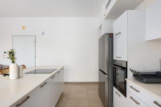 O&O Group Family Getaway Sea View & Parking - 1