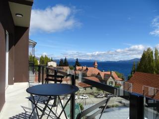 Departamento con Vista al Lago en el centro de Bariloche - 0