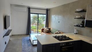 Modern Sea and Mountain View Apartment - Gordon's Bay - 1