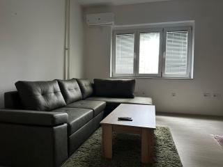 GH Green Apartment with private parking - 0