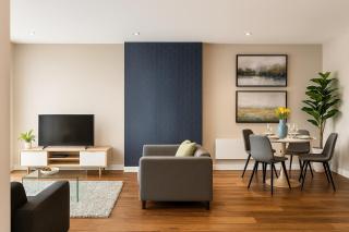 Lovely Central Abode - Amazing Views - Parking - 9