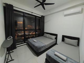 Urban Suites Penang by Dynaz Homestay - 0