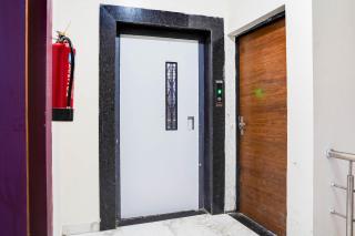 HOTEL O ANJANEY PALACE - 0