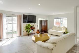 Townhome 2 Mi to Hermosa Beach! Remote Work Hub - 6