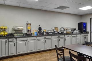 SureStay by Best Western Greenville - 4