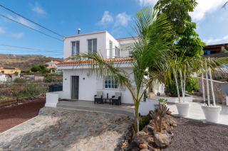 Wonderful 3 Bedroom Villa Private Heated Pool - 6