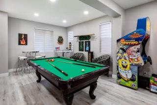 NEW! 5BR Lux Home | Pool/Spa • GameRoom • Arcade! - 1