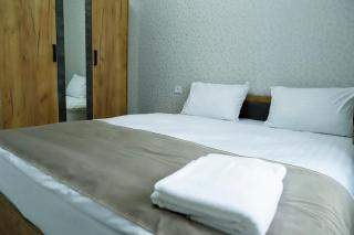 Travel Airport Inn - 9