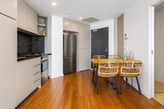 803 - Stylish Retreat - Special Rates Through Dec 2025 - 1