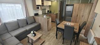 MH310 2 chambres et 2 salles de bain de 40m2 dans camping 4 étoiles - 8