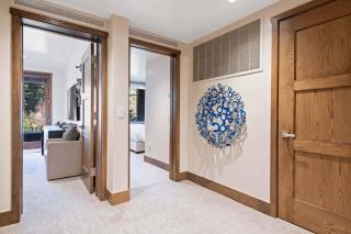 Riverfront Townhome 19 by East West Hospitality - 9