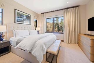 Riverfront Townhome 19 by East West Hospitality - 4