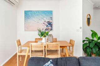 Scott - Enjoyable East End - 7