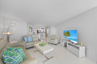 South Seas Tower 4-904 - 5