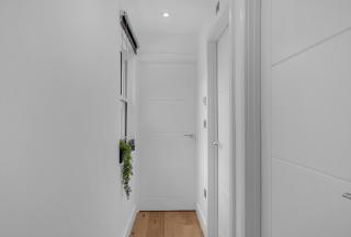 Spacious 2Bedroom flat ,sleeps 9, perfect for contractors,families,groups - 2