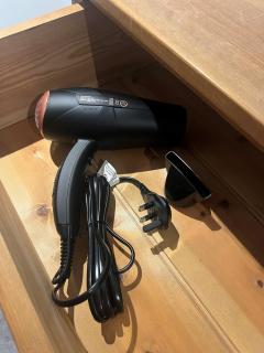 Modern Flat in central Lichfield & secure parking - 3