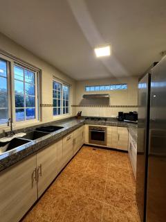 Casa Kitesurf - 1 Min a Playa, Pool, BBQ - 1