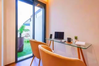 MAYA SUITES - Corniche Seaside Apartment with Private Terrace - 2