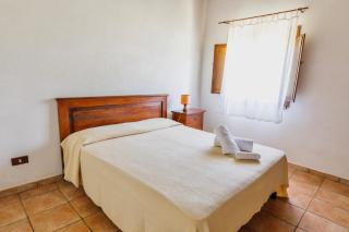 Residence with swimming-pool in Badesi, apartments with private terrace - 8