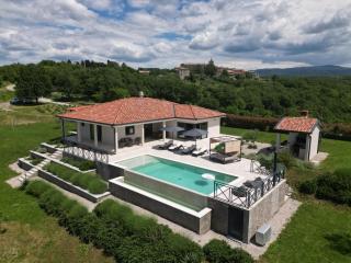 Villa Green Forest with wellness and heated salty pool - 0