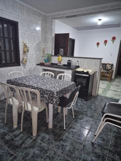 Aconchegante Casa Pequena na Praia do Pereque Açu Ubatuba a 650m da praia - 0