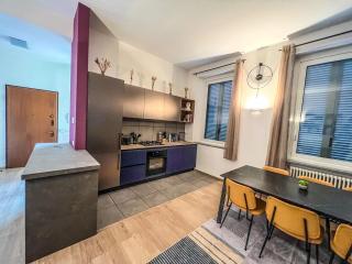 Malpensa10min taxiservice AC-Wi-Fi-Smart TV-Apt 1 - 8