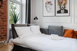 Frida Modern Apartment by BookingHost - 8