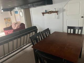 Hilltop Orchard Guest Suite with Scenic View - 4