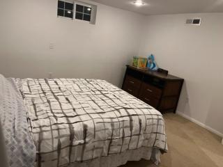 Hilltop Orchard Guest Suite with Scenic View - 3