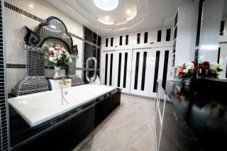 Wonderland Amethyst 5 Bedroom Luxury Villa - 3