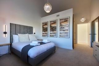 Eden - A Luxury Home in Central Leeds perfect for Couples, Families and Contractors! - 3