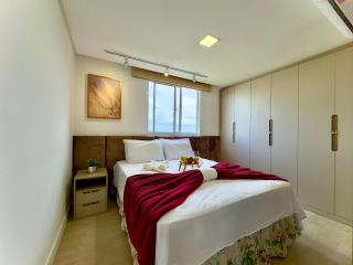 Apto Bal Picarras 150M PRAIA com PISICNA, sacada com CHURRASQUEIRA privativa, AR CONDICIONADO Wi Fi, PORTARIA 24h,vaga privativa de GARAGEM - 3