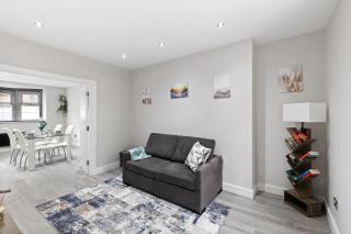 Modern 1-bed Flat Near Weymouth Seafront - 1