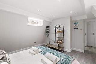 Modern 1-bed Flat Near Weymouth Seafront - 5