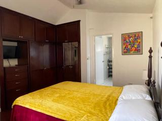 Marley road retreat - Kingston - 0