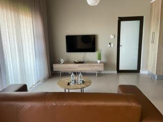 The Oryx Luxury Apartment - 1