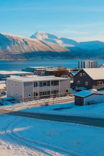 Central Tromsø home with breathtaking view - 1