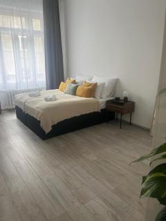 Boutique Moments by STN - 2