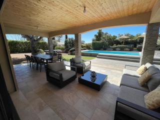 villa standing piscine chauffée privée - 2