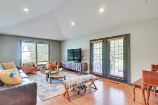 Hot Tub and Pool Family Home 5 Mi to Princeton! - 5