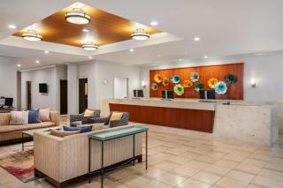 Eastgate Hotel - BW Signature Collection - 9