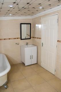 Ogans Guest Villa 21 Elizabeth avanue linmeyer jhb - 1