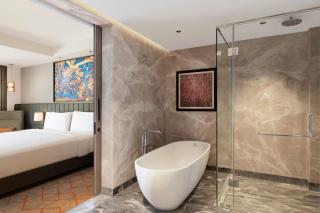 Crowne Plaza Lucknow by IHG - 6