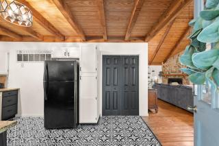 Hester Gap - wineries, AT hiking + Dahlonega/Helen - 7