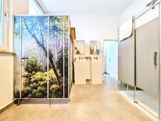 Scandi Loft für bis zu 12, Whirlpool, Sauna, Gaming, Nordstadt - 2