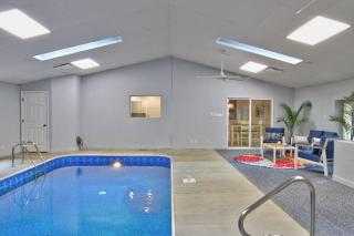 Pool House on Ponce De León - 6