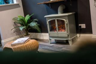 Glasswing Stays The Holgate Hideout - 1