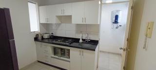 Departamento con cochera - Condominio Las Flores - 7